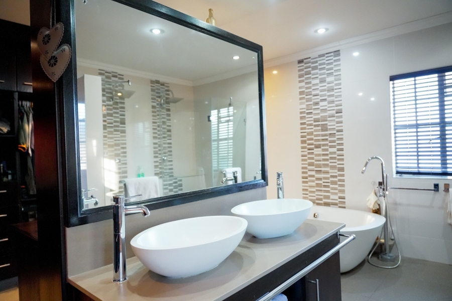 4 Bedroom Property for Sale in Wilkoppies North West